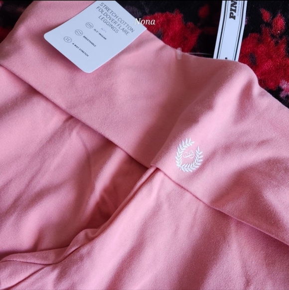 PINK VS Foldover Legging Size Large NWT - Picture 4 of 6